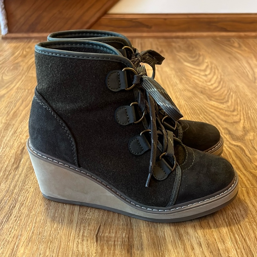 Merona Wedges
